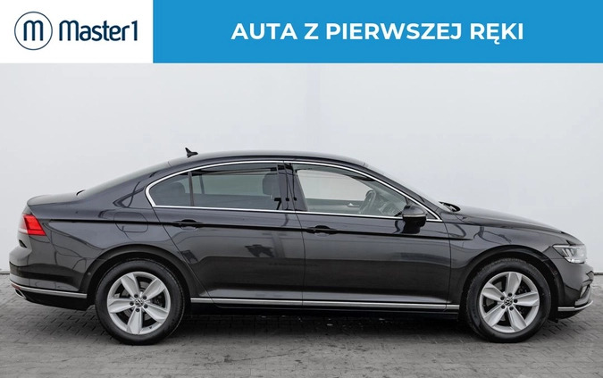 Volkswagen Passat cena 111850 przebieg: 116909, rok produkcji 2020 z Świebodzin małe 79